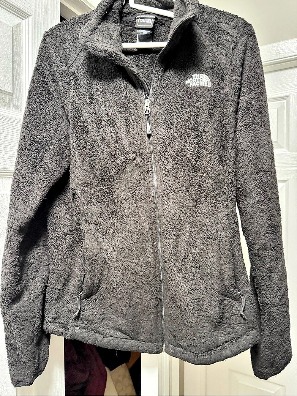 The North Face Women's Osito Jacket Fleece Full-Zip Black Medium